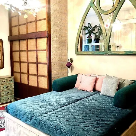 Apartman Design Flat At Super Downtown